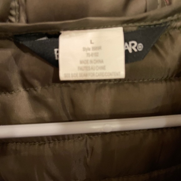 Olive green light ski jacket - Picture 2 of 4